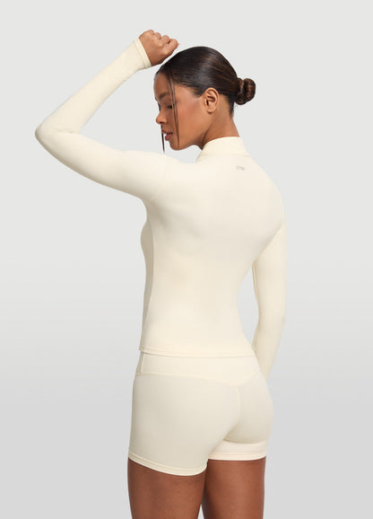 Sleek Zip-Up Long Sleeve Jacket